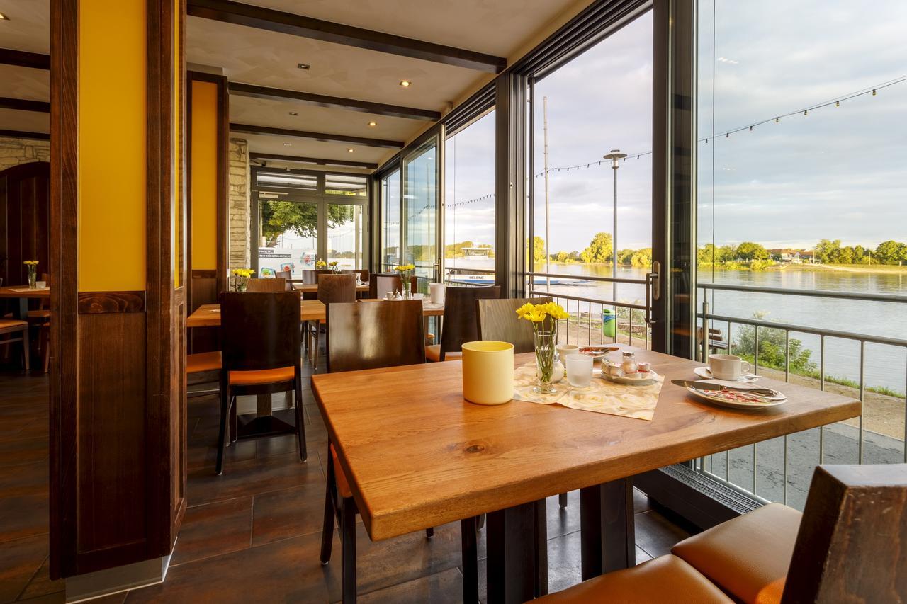 Hotel Rheingold Гернсхайм Екстериор снимка