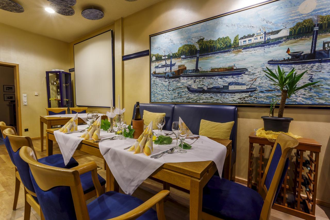 Hotel Rheingold Гернсхайм Екстериор снимка